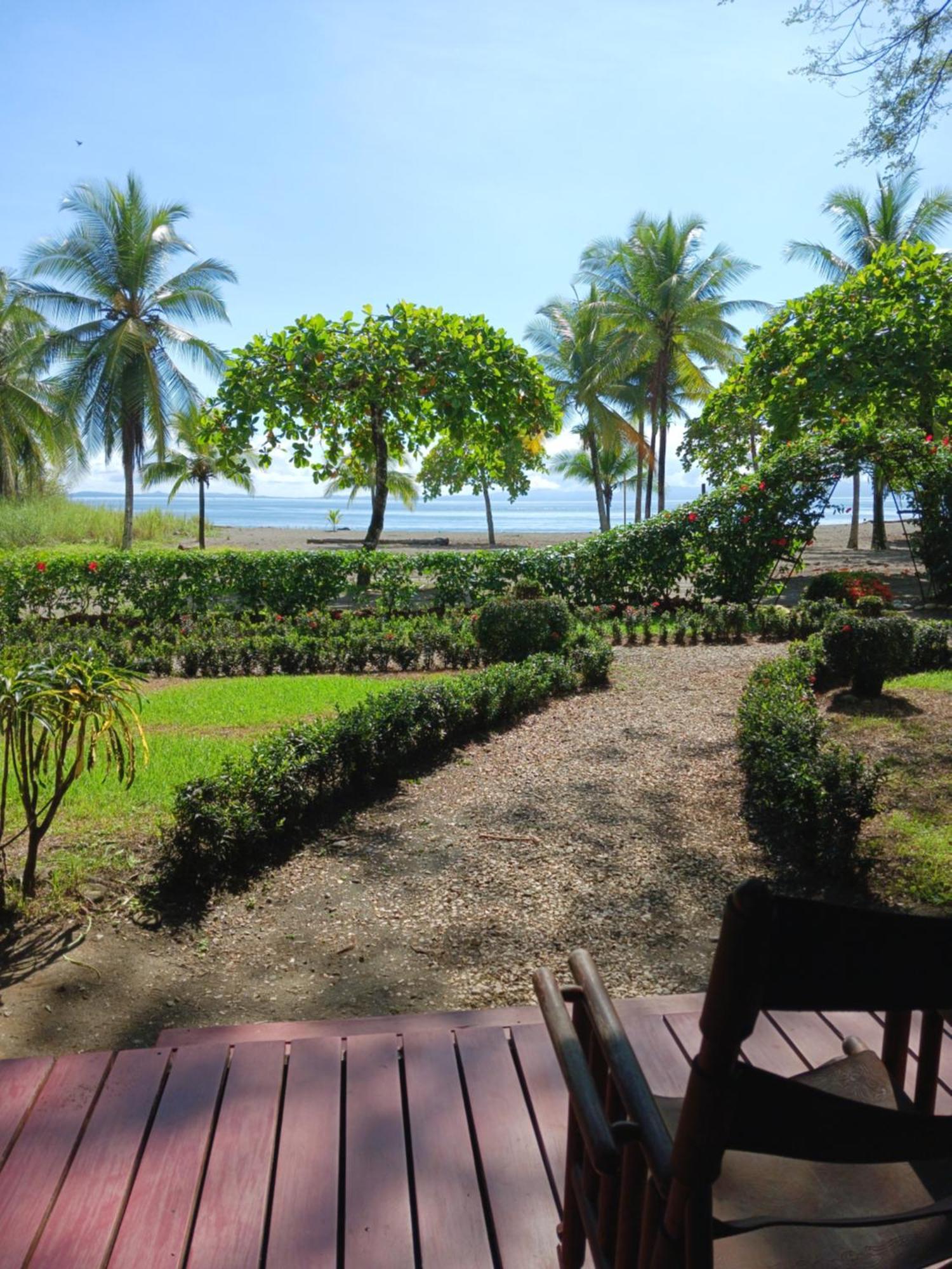 Agua Dulce On The Beach Puerto Jimenez Exterior photo
